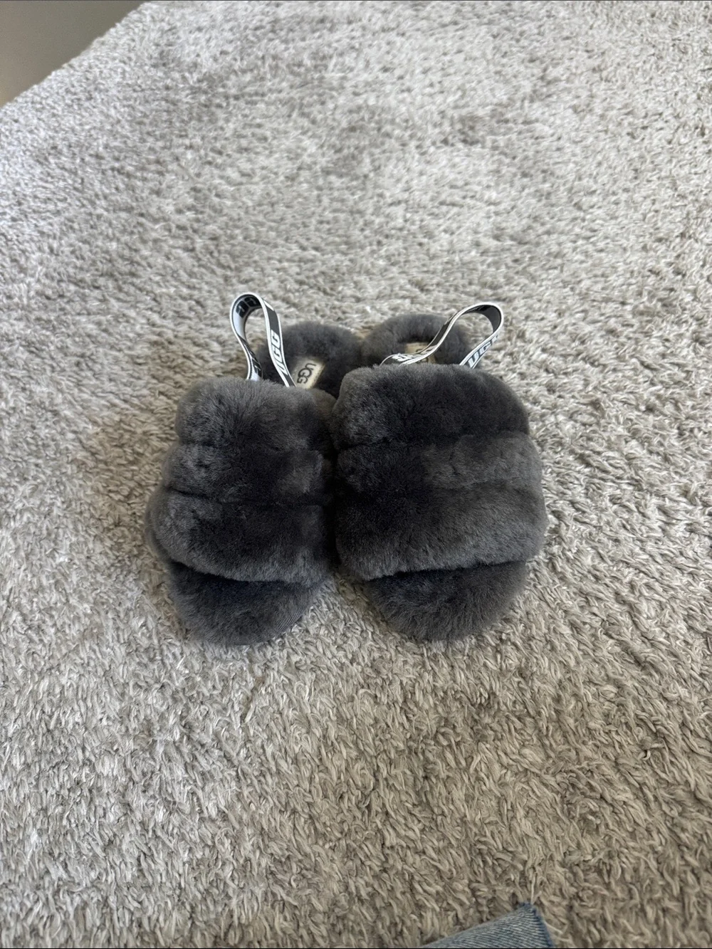 UGG Kids Plush Slide with Logo Heel Strap - Charcoal